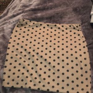Tan skirt w black polka dots